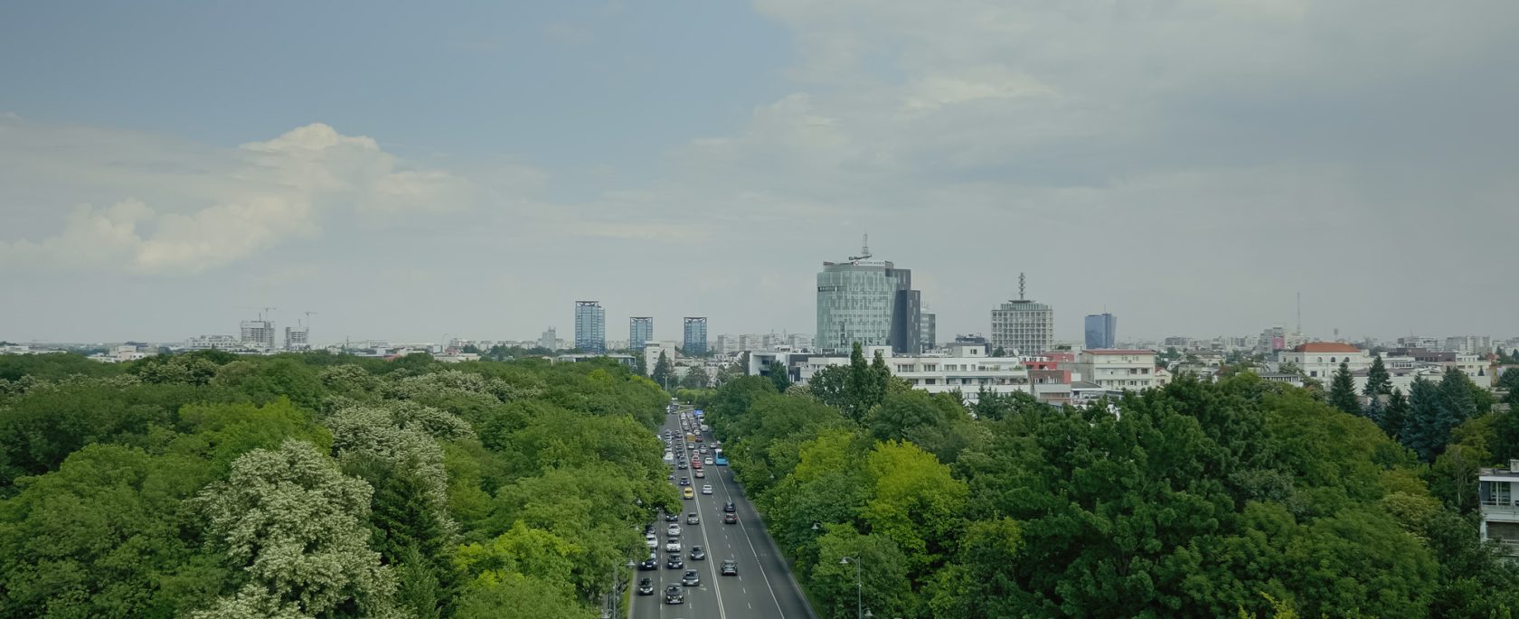 skyline-aerial-landscape-metropolitan-city (1)